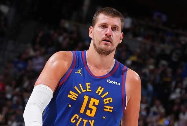 开云体育平台-场均36+15+11！约基奇开启季后赛野兽模式